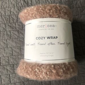 NWT! Mer-Sea & Co Cozy Wrap